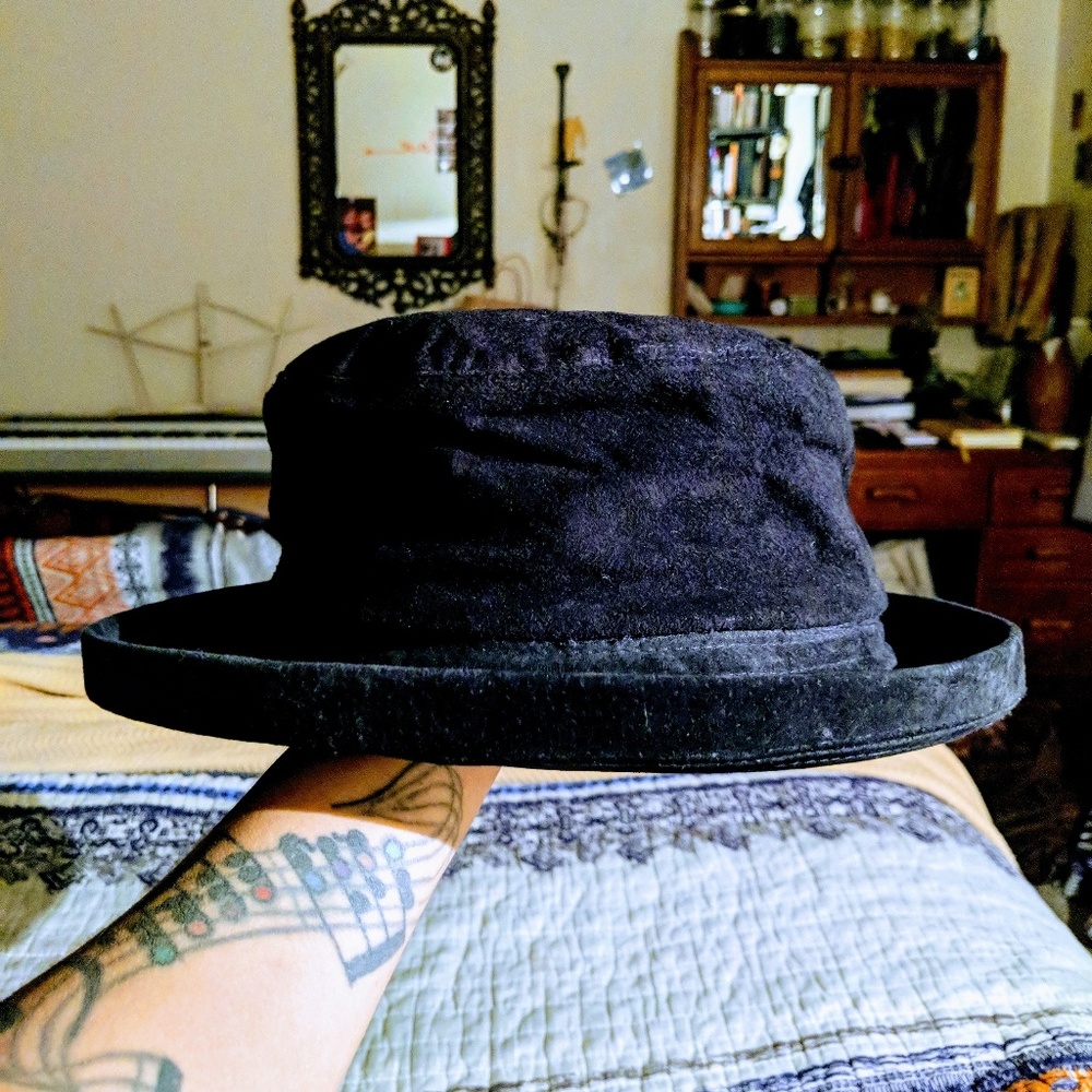 Vintage Black Leather Hat